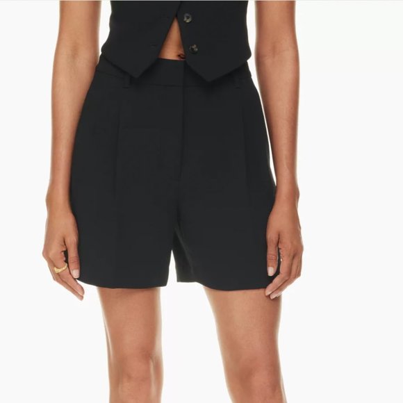 ARITZIA Wilfred The Effortless Short 5" High-waisted double-pleated shorts BLACK - Picture 1 of 7